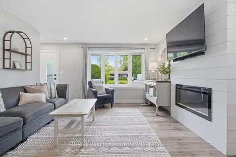 329 Strathroyal Avenue Strathroy-caradoc ON N7G 3G5