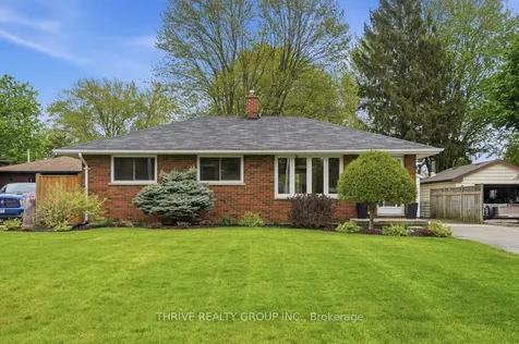 329 Strathroyal Avenue Strathroy-caradoc ON N7G 3G5