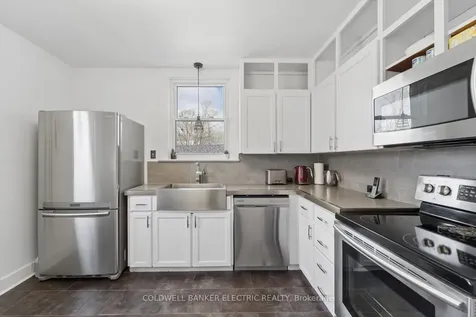 252 Aberdeen Avenue Peterborough ON K9H 4W9