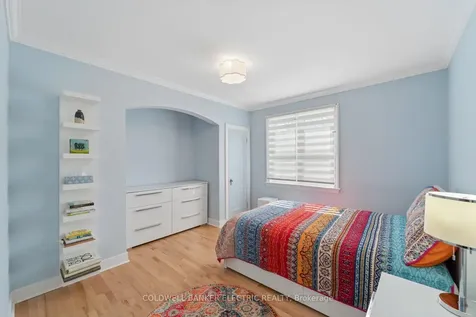 252 Aberdeen Avenue Peterborough ON K9H 4W9