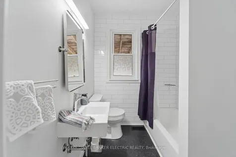 252 Aberdeen Avenue Peterborough ON K9H 4W9