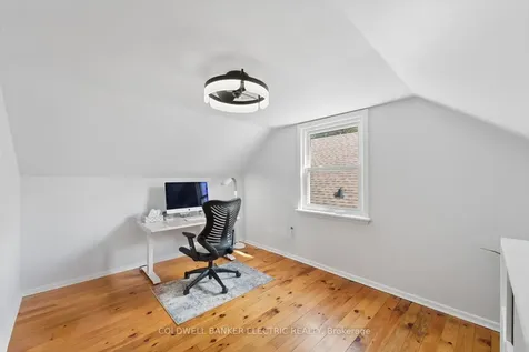252 Aberdeen Avenue Peterborough ON K9H 4W9