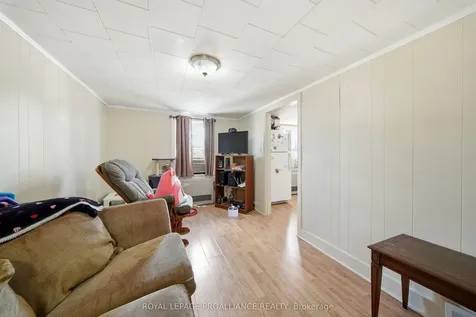 26 Johnson Street Belleville ON K8N 4T3