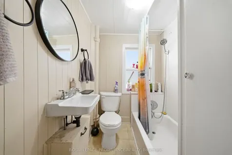 26 Johnson Street Belleville ON K8N 4T3