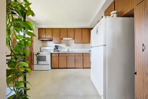 26 Johnson Street Belleville ON K8N 4T3