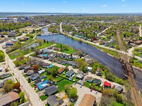 26 Johnson Street Belleville ON K8N 4T3