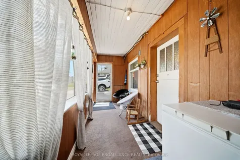 26 Johnson Street Belleville ON K8N 4T3