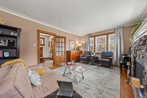 39 Borden Avenue N Kitchener ON N2H 3H9
