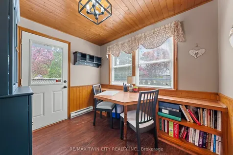39 Borden Avenue N Kitchener ON N2H 3H9