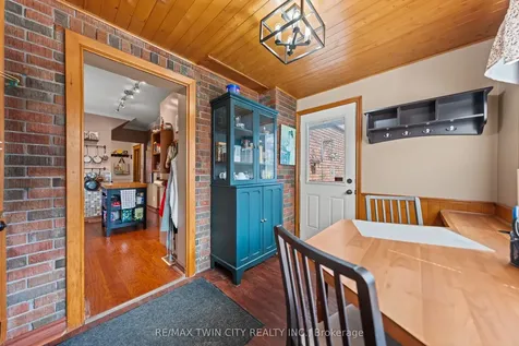 39 Borden Avenue N Kitchener ON N2H 3H9