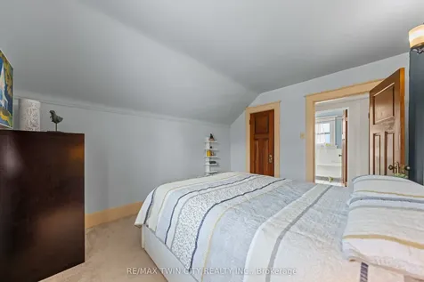 39 Borden Avenue N Kitchener ON N2H 3H9