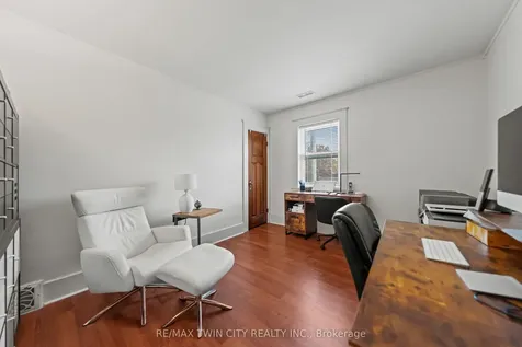 39 Borden Avenue N Kitchener ON N2H 3H9