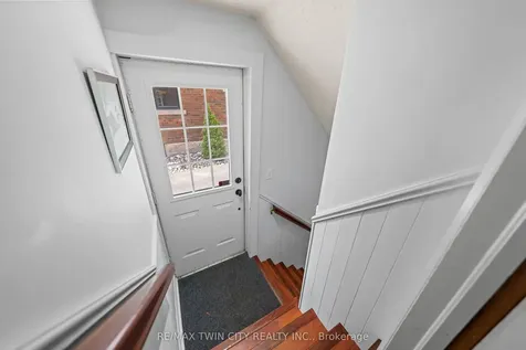 39 Borden Avenue N Kitchener ON N2H 3H9