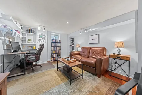 39 Borden Avenue N Kitchener ON N2H 3H9