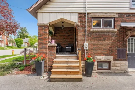 39 Borden Avenue N Kitchener ON N2H 3H9