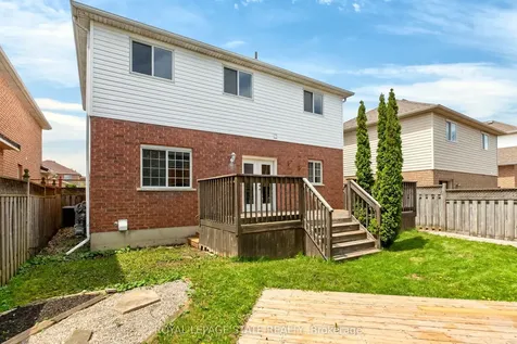 39 Distin Drive Hamilton ON L9A 5K4