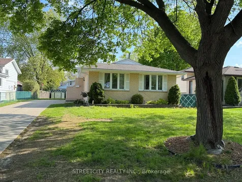 785 Ross Avenue Sarnia ON N7T 7R1