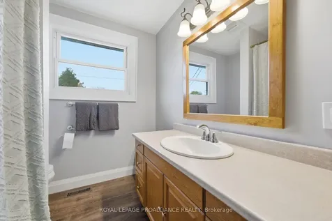 584 Whites Road Quinte West ON K8V 0P7