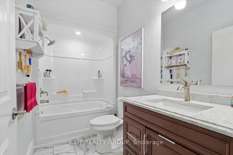 12 Dorchester Drive Prince Edward County ON K0K 3L0