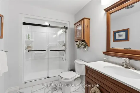 12 Dorchester Drive Prince Edward County ON K0K 3L0