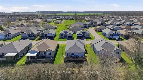 12 Dorchester Drive Prince Edward County ON K0K 3L0