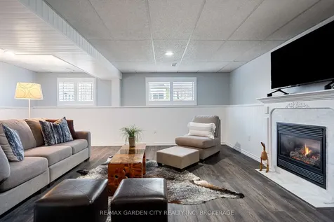 28 Fox Trail Drive St. Catharines ON L2S 3T7