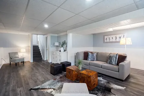 28 Fox Trail Drive St. Catharines ON L2S 3T7