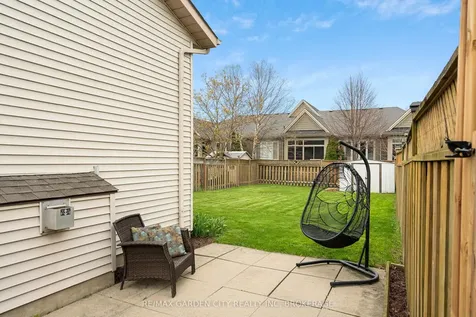 28 Fox Trail Drive St. Catharines ON L2S 3T7