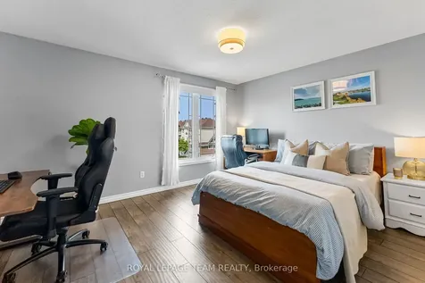 368 Crownridge Drive Kanata ON K2M 3A4