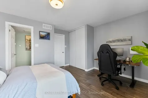 368 Crownridge Drive Kanata ON K2M 3A4
