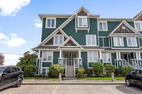 368 Crownridge Drive Kanata ON K2M 3A4
