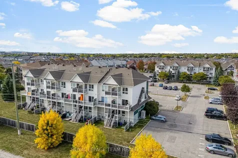 368 Crownridge Drive Kanata ON K2M 3A4