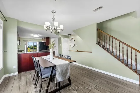368 Crownridge Drive Kanata ON K2M 3A4