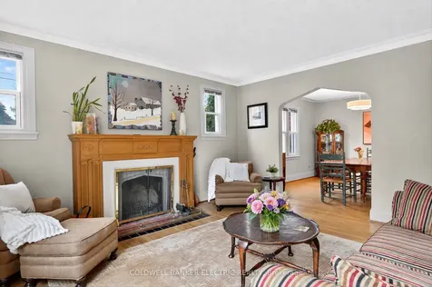 230 Geraldine Avenue Peterborough ON K9H 4T9