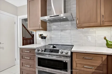 230 Geraldine Avenue Peterborough ON K9H 4T9