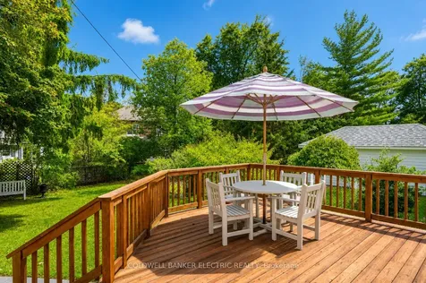 230 Geraldine Avenue Peterborough ON K9H 4T9