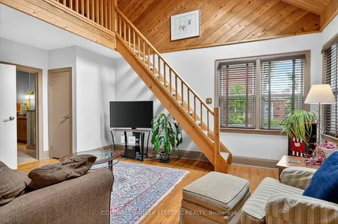 230 Geraldine Avenue Peterborough ON K9H 4T9