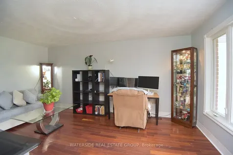 126 Bastille Street Hamilton ON L9B 2G9