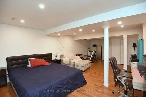 126 Bastille Street Hamilton ON L9B 2G9
