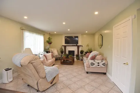 126 Bastille Street Hamilton ON L9B 2G9