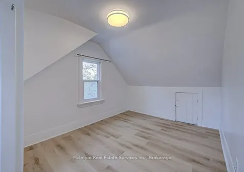 59 4th Avenue Cambridge ON N1S 2E2