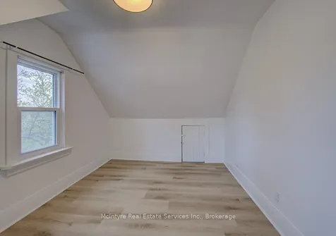 59 4th Avenue Cambridge ON N1S 2E2