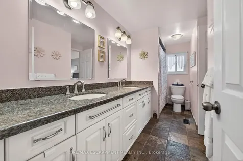 23 Juliebeth Drive Hamilton ON L9B 2N6
