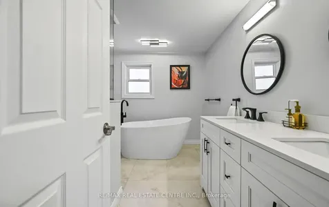 84 Viscount Road Brantford ON N3P 1Y7