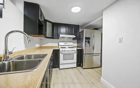 84 Viscount Road Brantford ON N3P 1Y7