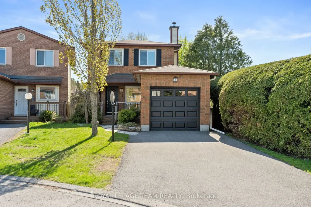 93 Hewitt Way Kanata ON K2L 3R3