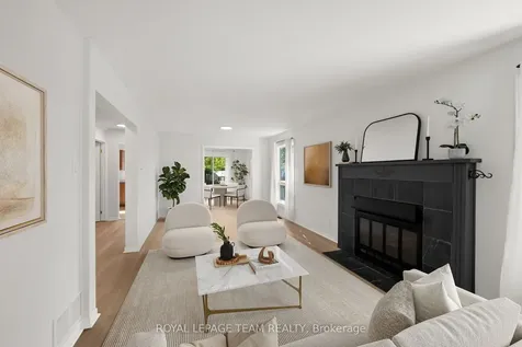93 Hewitt Way Kanata ON K2L 3R3