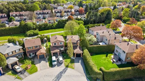 93 Hewitt Way Kanata ON K2L 3R3