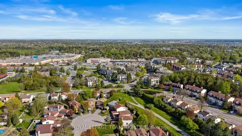 93 Hewitt Way Kanata ON K2L 3R3