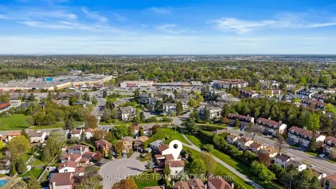 93 Hewitt Way Kanata ON K2L 3R3